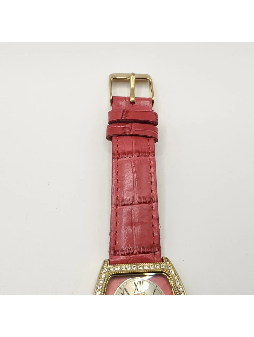 Isaac Mizrahi Live Quartz Womens 32mm Watch Red Sub Dial New Battery